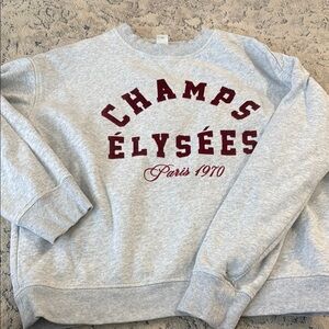 H&M Light Gray Sweatshirt with Red Print